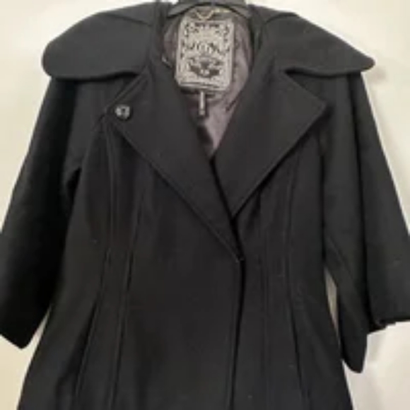 Guess women’s xsmall jacket